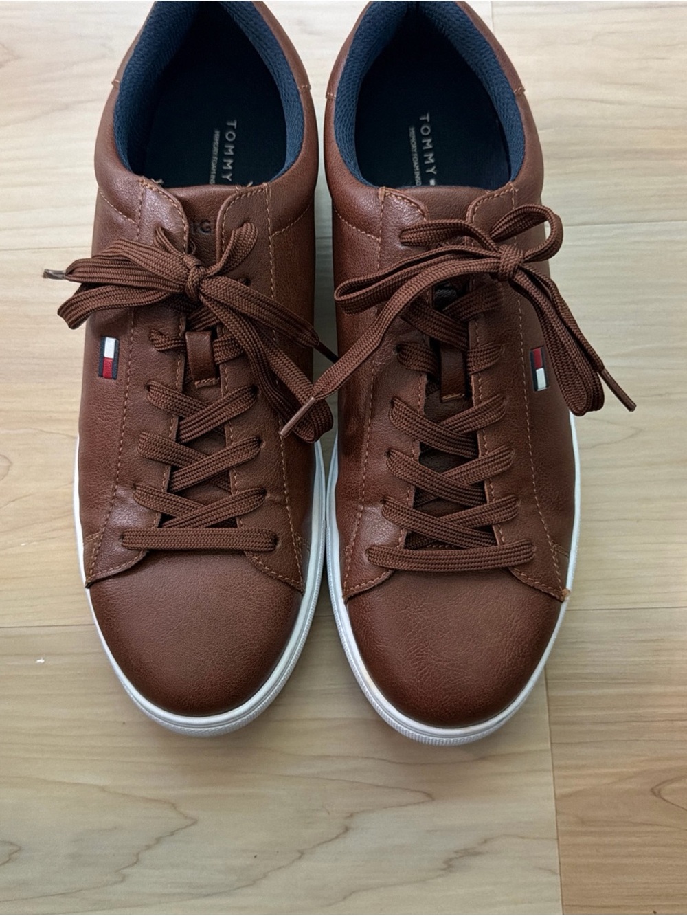 Tommy Hilfiger Men's Brown Casual Leather-Look Shoes with White Sole